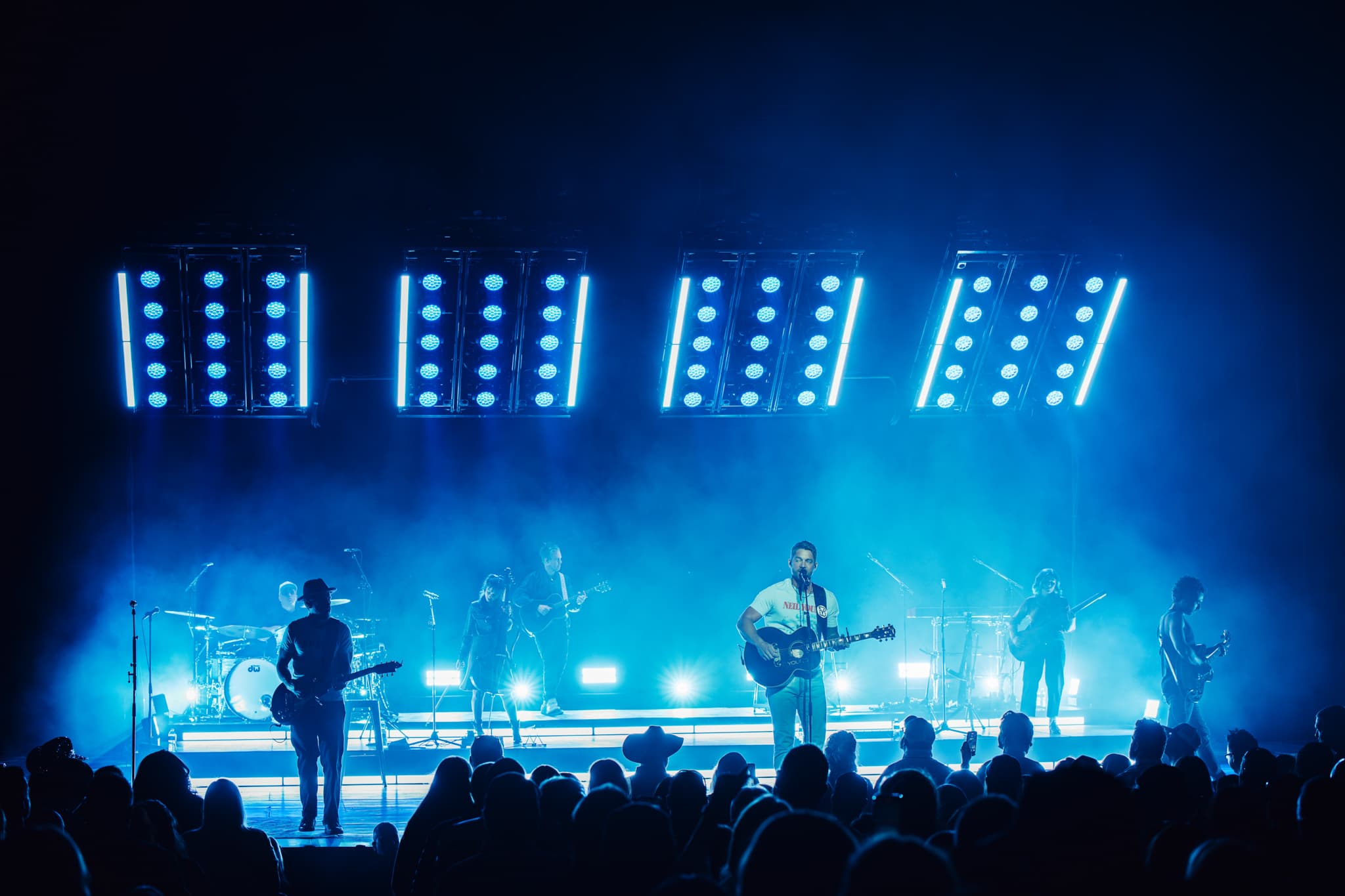 Brett Young – Back To The Basics Tour
